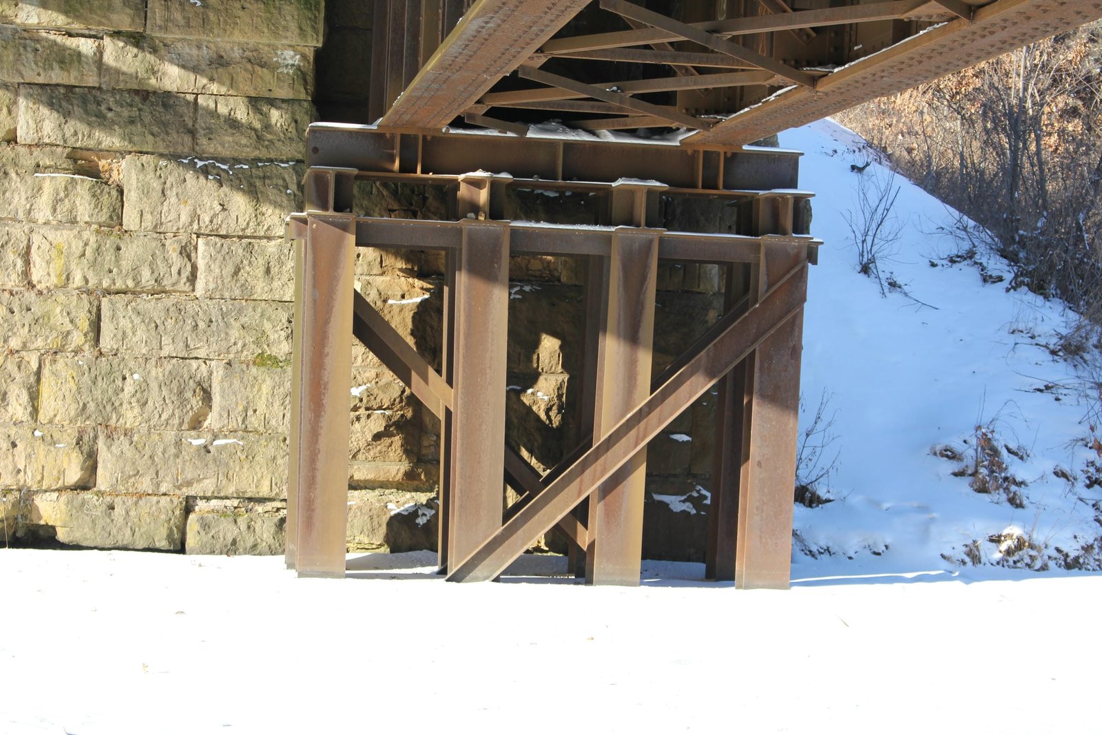Helper bent, north track